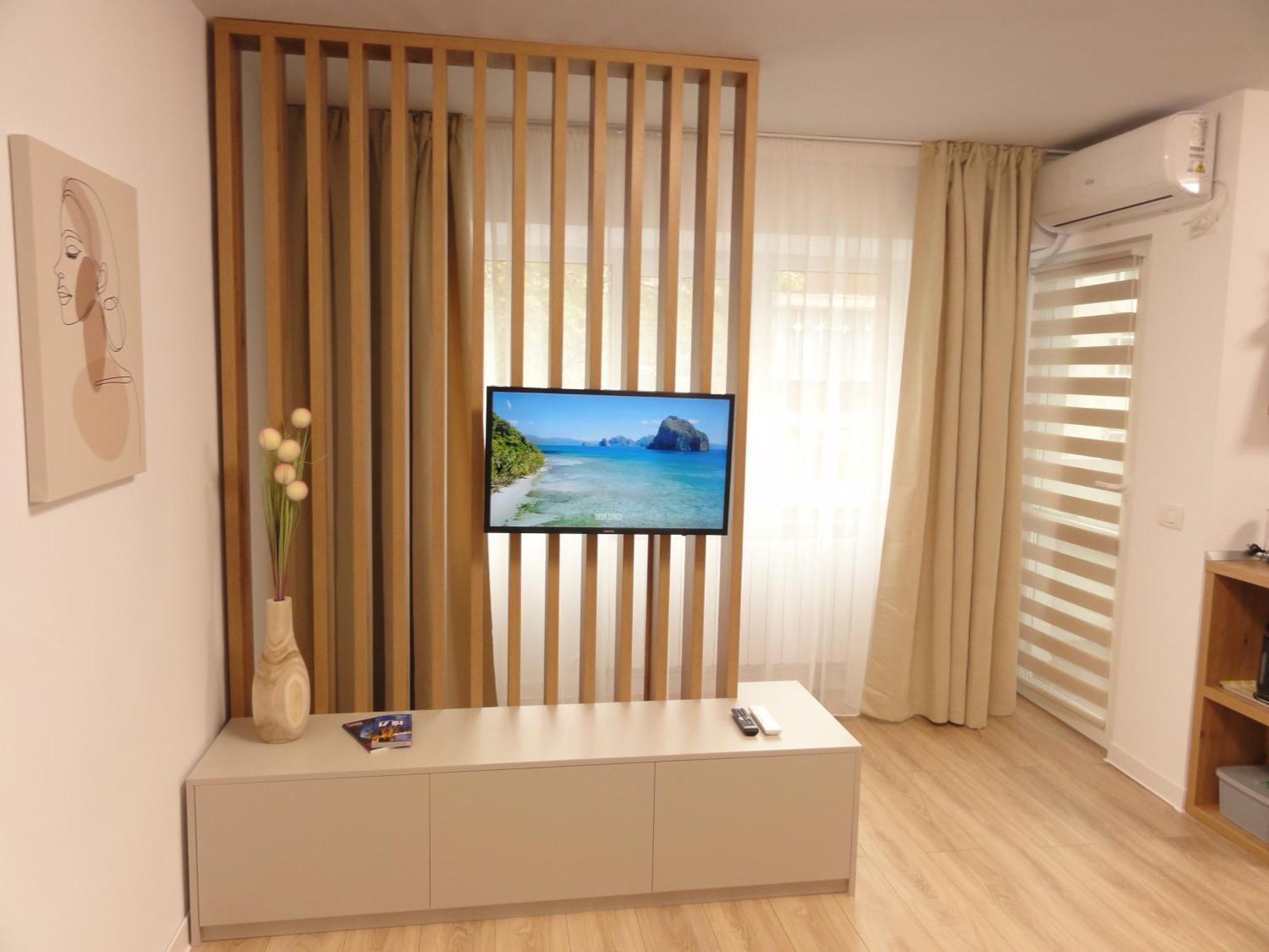 Central Luxury Apartment Iasi Bagian luar foto